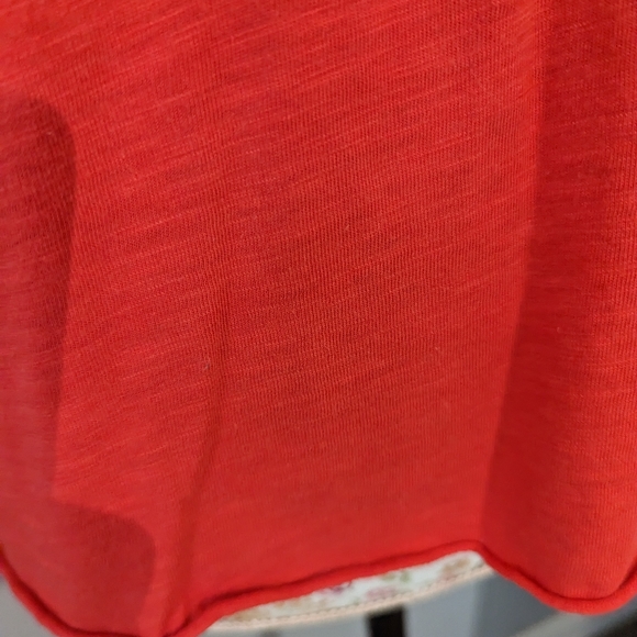 Coral Tribal top with sleeve accents and cut raw hem - Picture 3 of 5